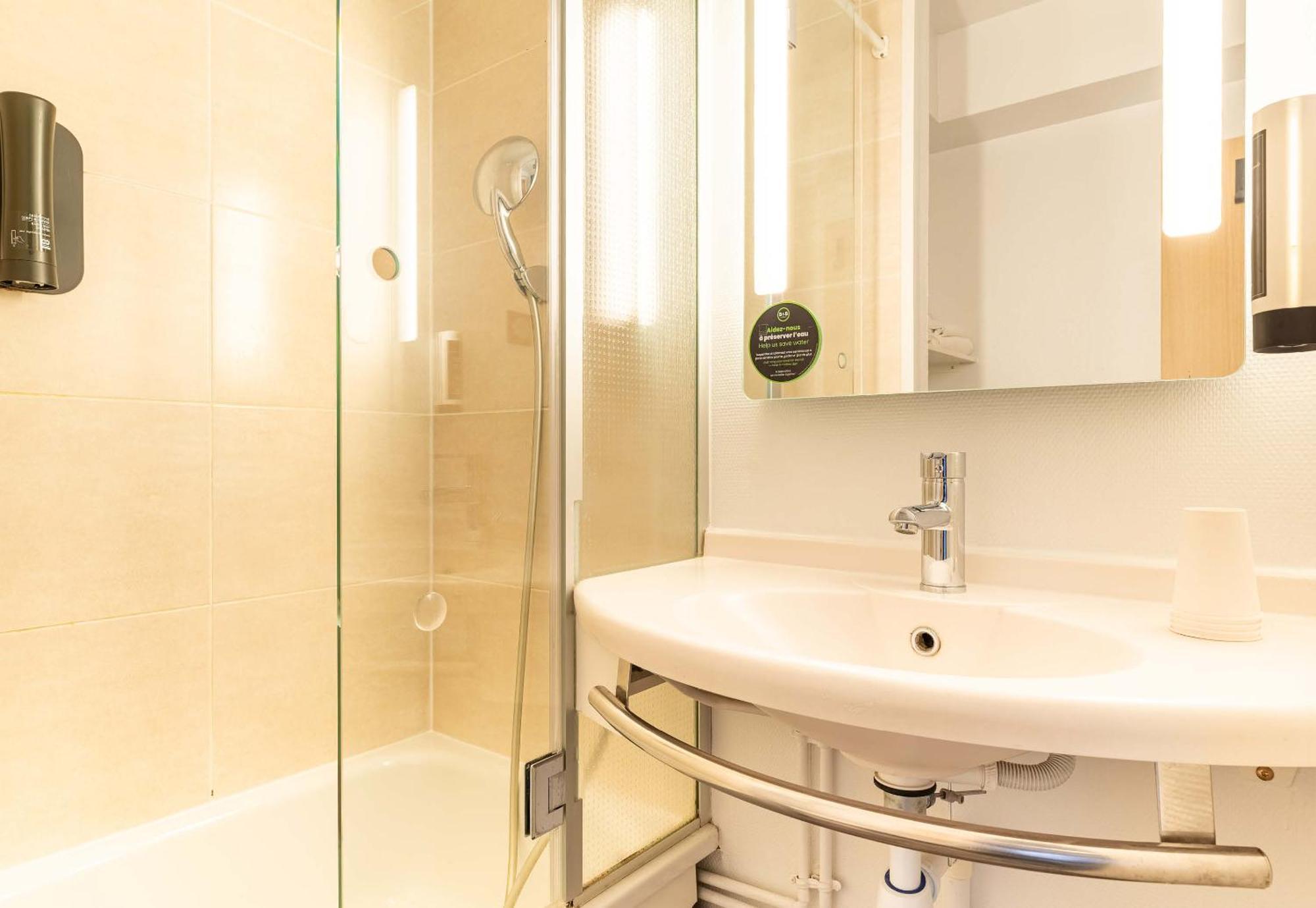 סנט-הרבלן B&B Hotel Nantes Atlantis Le Zenith מראה חיצוני תמונה